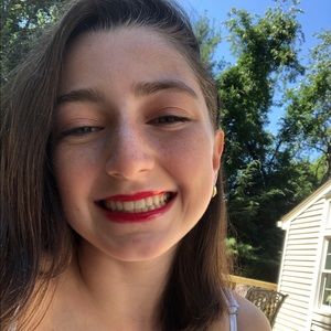 Meet your Posher, Victoria